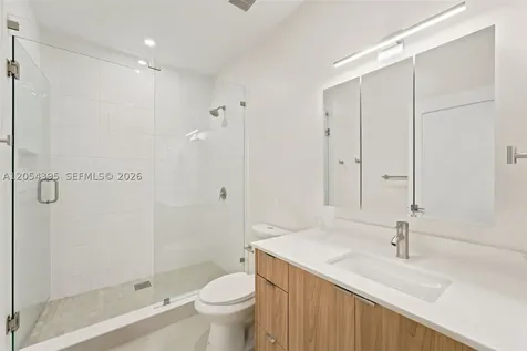4732 SW 87 Court Miami FL 33165