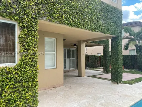 6644 SW 163rd Place Miami FL 33193