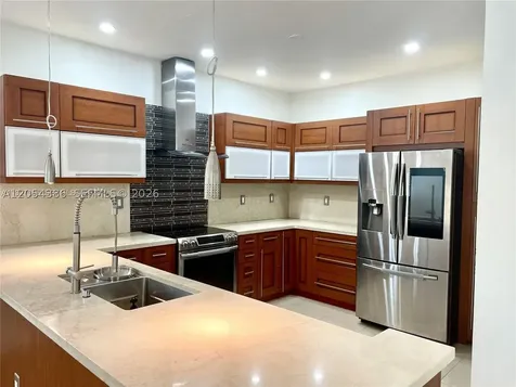 6644 SW 163rd Place Miami FL 33193