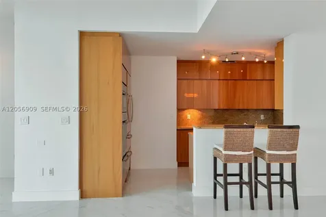 50 S Pointe Drive Miami Beach FL 33139