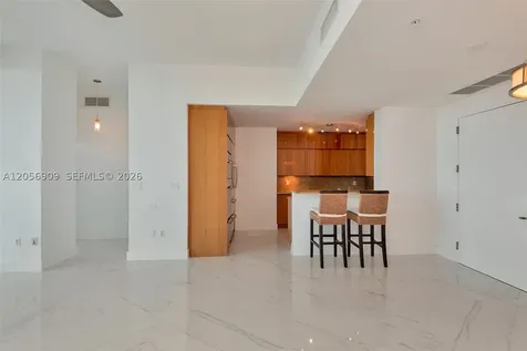 50 S Pointe Drive Miami Beach FL 33139