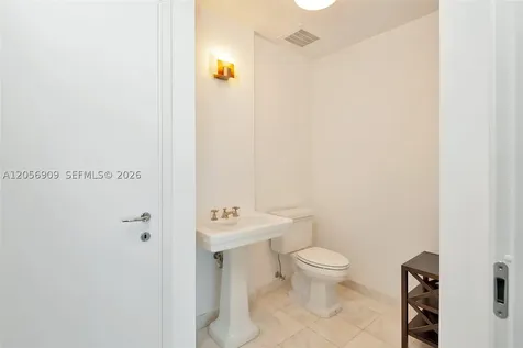 50 S Pointe Drive Miami Beach FL 33139