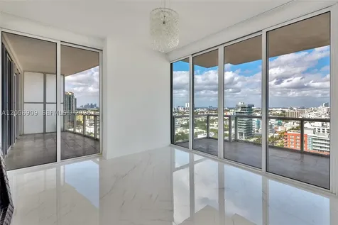 50 S Pointe Drive Miami Beach FL 33139