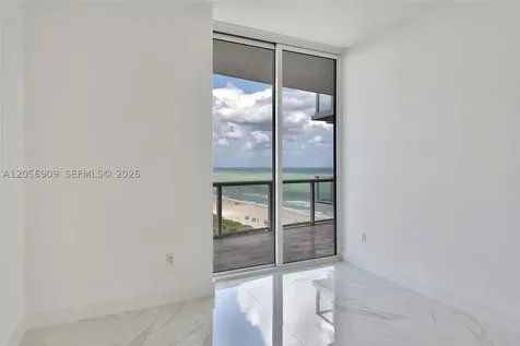 50 S Pointe Drive Miami Beach FL 33139