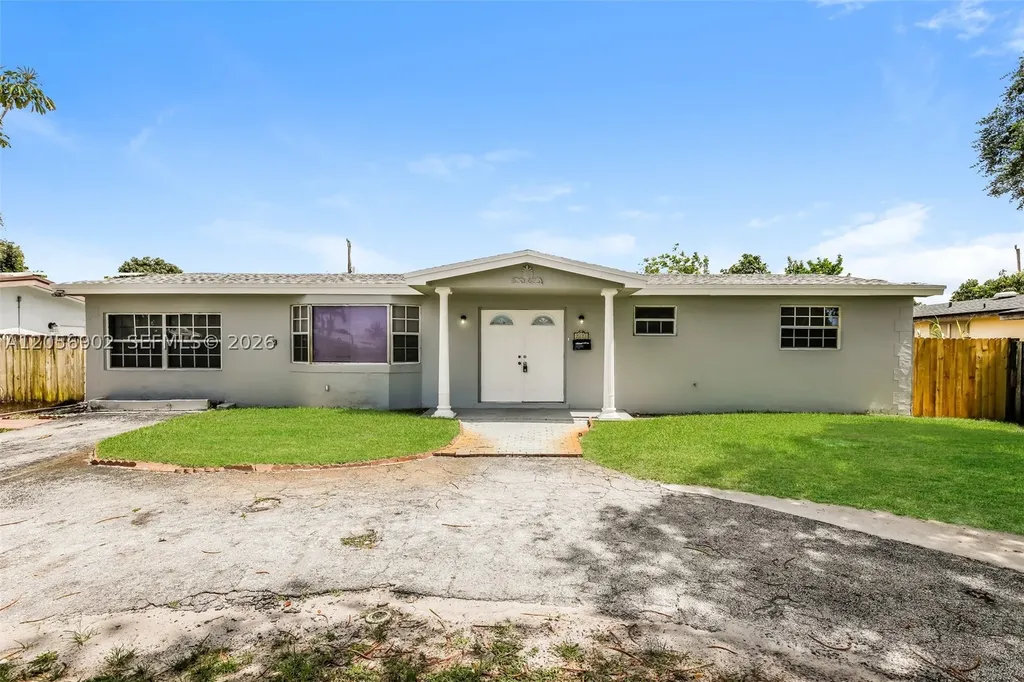 7171 SW 10th Court Pembroke Pines FL 33023