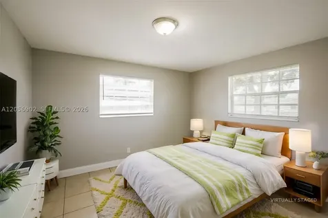 7171 SW 10th Court Pembroke Pines FL 33023