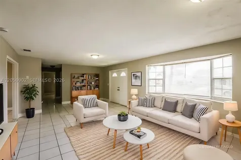 7171 SW 10th Court Pembroke Pines FL 33023