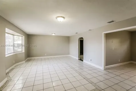 7171 SW 10th Court Pembroke Pines FL 33023