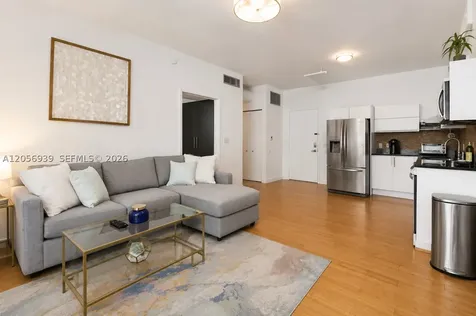 690 SW 1st Court Miami FL 33130