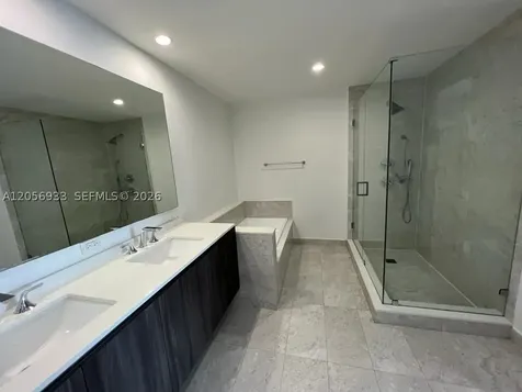 488 NE 18th Miami FL 33132