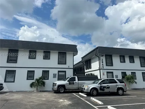 2843 Fillmore Street Hollywood FL 33020