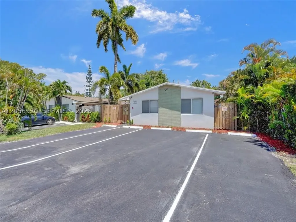 1808 NE 11th Avenue Fort Lauderdale FL 33305
