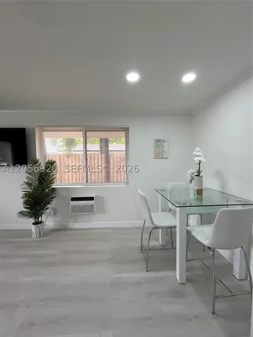 1808 NE 11th Avenue Fort Lauderdale FL 33305