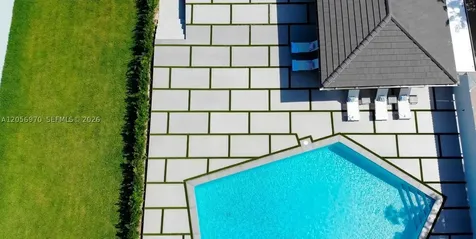 12040 SW 43rd Street Miami FL 33175