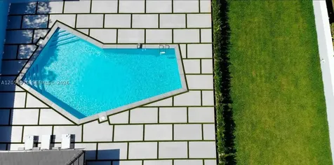 12040 SW 43rd Street Miami FL 33175