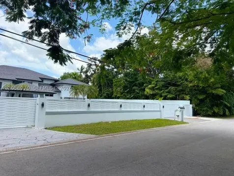 12040 SW 43rd Street Miami FL 33175