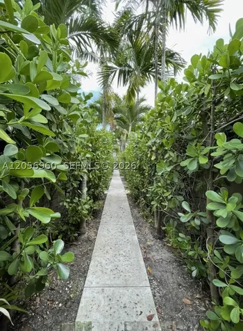 118 NW 24th Street Miami FL 33127
