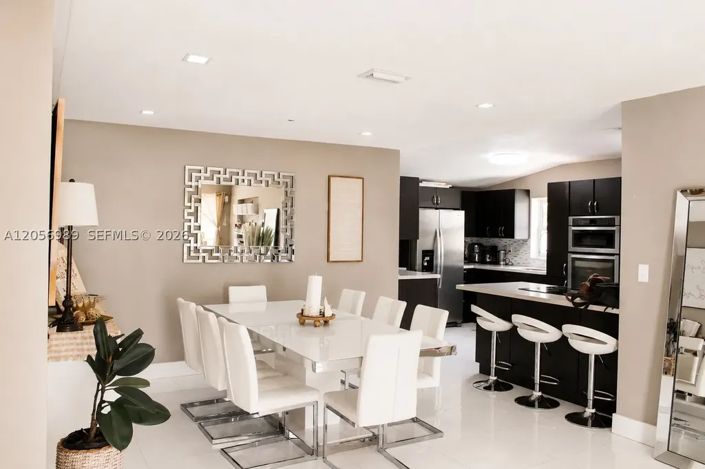 7061 Moseley Street Hollywood FL 33024