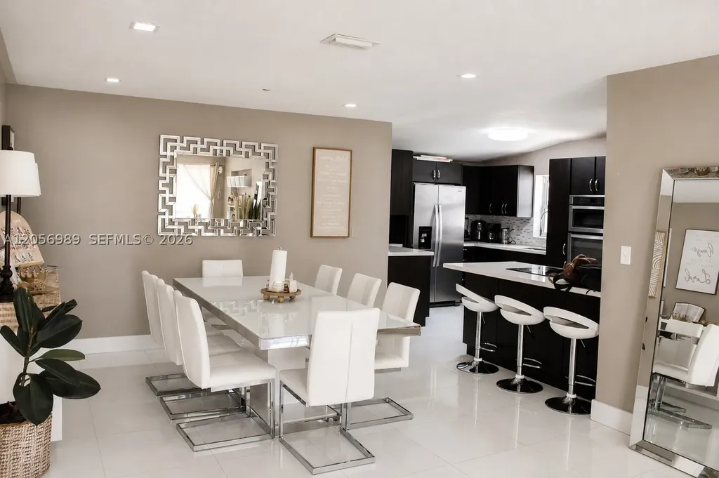 7061 Moseley Street Hollywood FL 33024