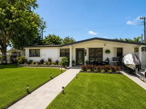 7061 Moseley Street Hollywood FL 33024