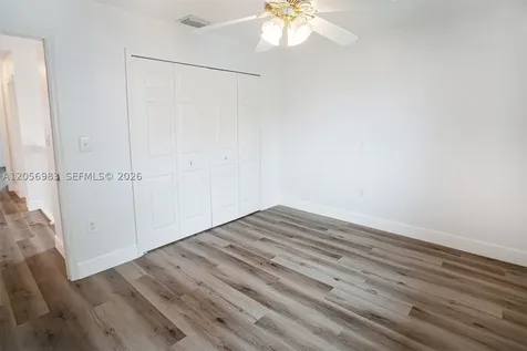 8949 SW 214th Street Cutler Bay FL 33189