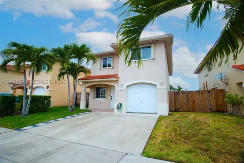 8949 SW 214th Street Cutler Bay FL 33189