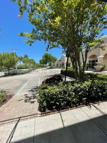 951 Sansburys Way West Palm Beach FL 33411