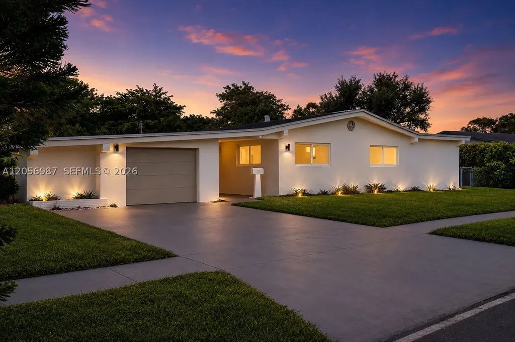 5715 Jackson Street Hollywood FL 33023