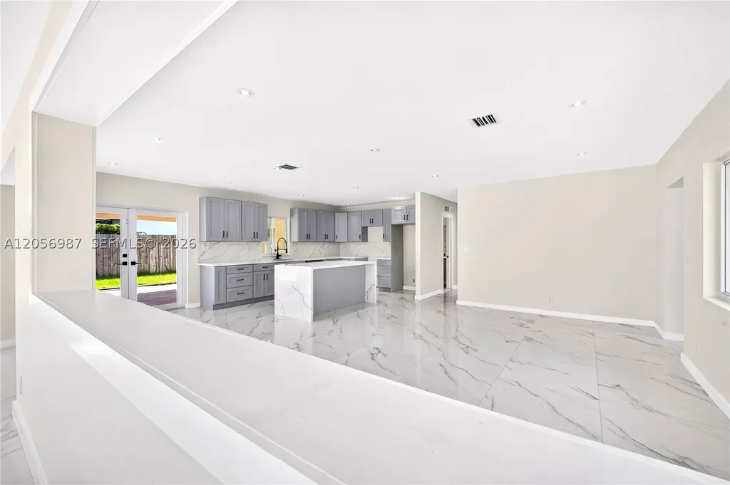 5715 Jackson Street Hollywood FL 33023