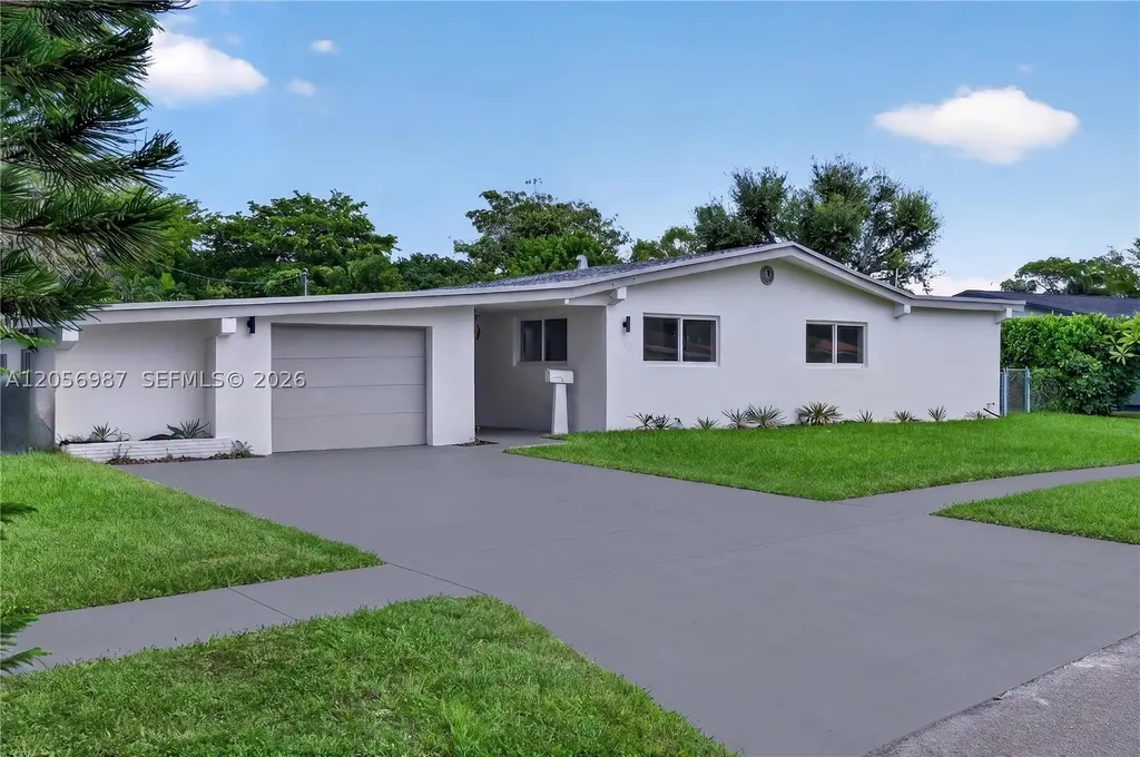5715 Jackson Street Hollywood FL 33023