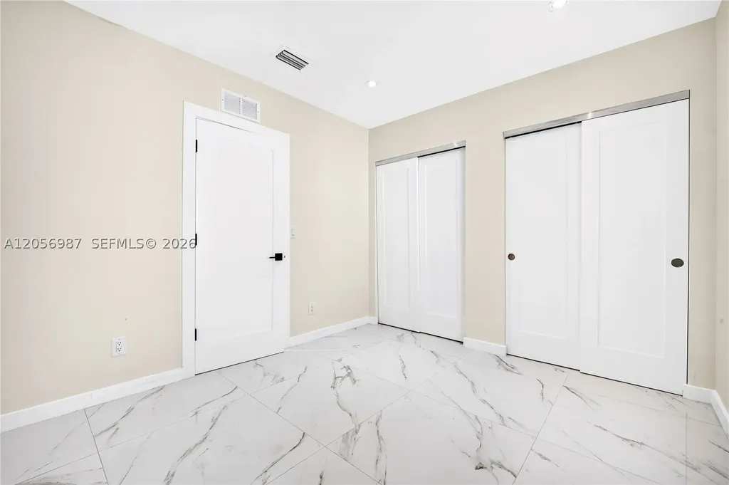 5715 Jackson Street Hollywood FL 33023