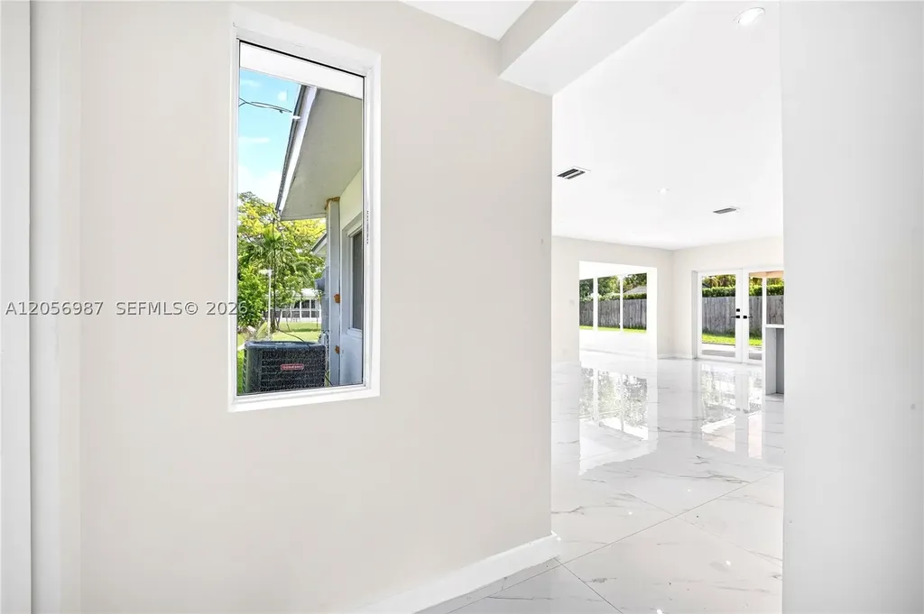 5715 Jackson Street Hollywood FL 33023