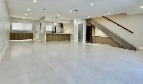 7342 Gary Avenue Miami Beach FL 33141
