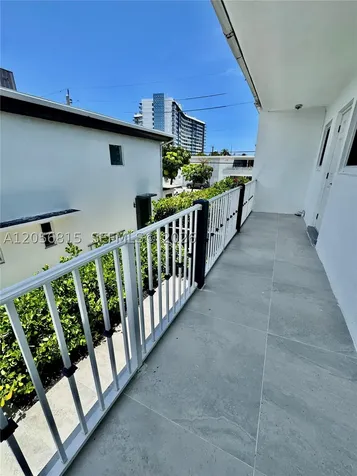 7342 Gary Avenue Miami Beach FL 33141