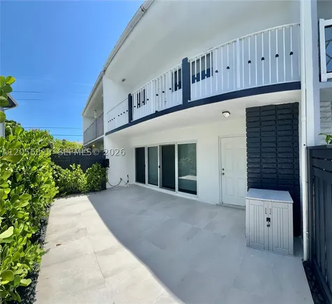 7342 Gary Avenue Miami Beach FL 33141