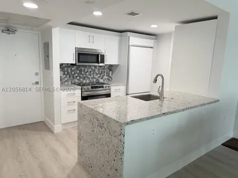 10275 Collins Avenue Bal Harbour FL 33154