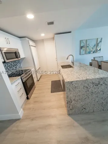 10275 Collins Avenue Bal Harbour FL 33154