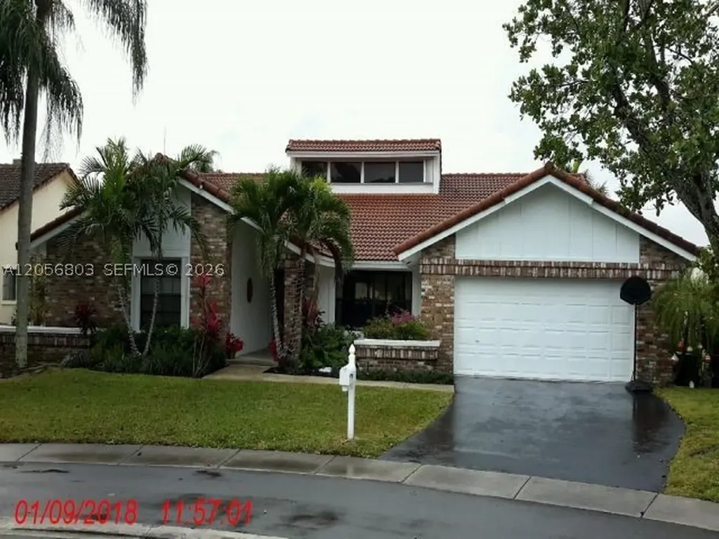 1661 NW 100th Way Plantation FL 33322