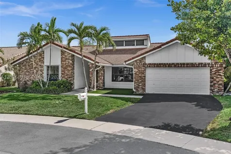 1661 NW 100th Way Plantation FL 33322