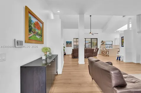 1661 NW 100th Way Plantation FL 33322
