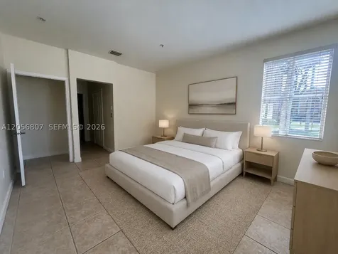 17650 NW 73rd Avenue Hialeah FL 33015