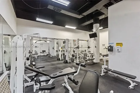 800 West Avenue Miami Beach FL 33139