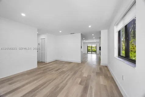 3052 SW 26th Street Miami FL 33133