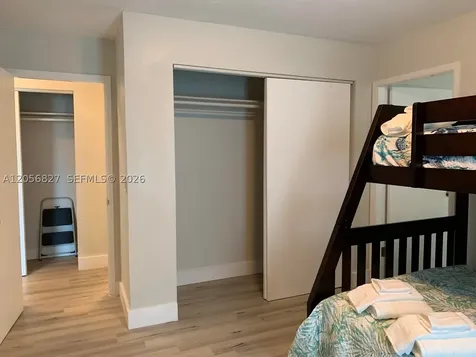 Hallandale Beach FL 33009