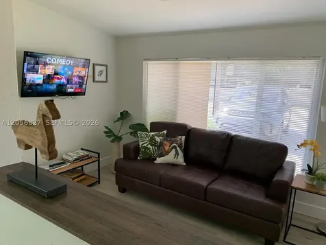 Hallandale Beach FL 33009