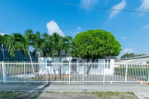 2324 NW 14th Avenue Miami FL 33142