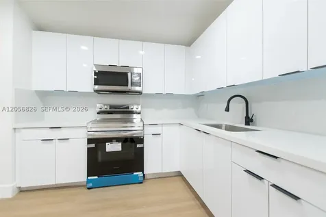 2324 NW 14th Avenue Miami FL 33142