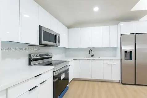 2324 NW 14th Avenue Miami FL 33142