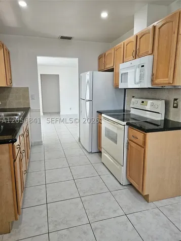 1400 NW 90th Way Plantation FL 33322