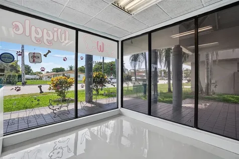 Dog Grooming Shop For Sale In Miami Miami FL 33173